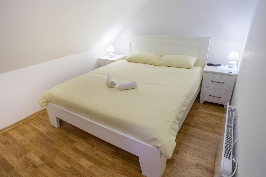 Apartmani Vuk Žabljak Exteriör bild